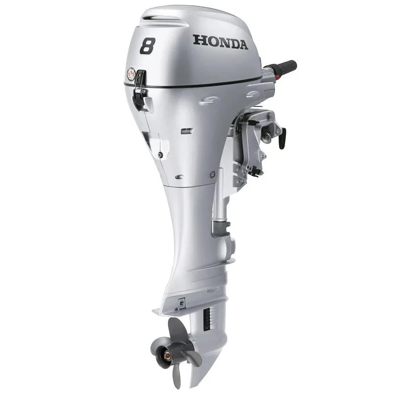 1101 Honda BF8 Portable Outboard Motor - Image 1